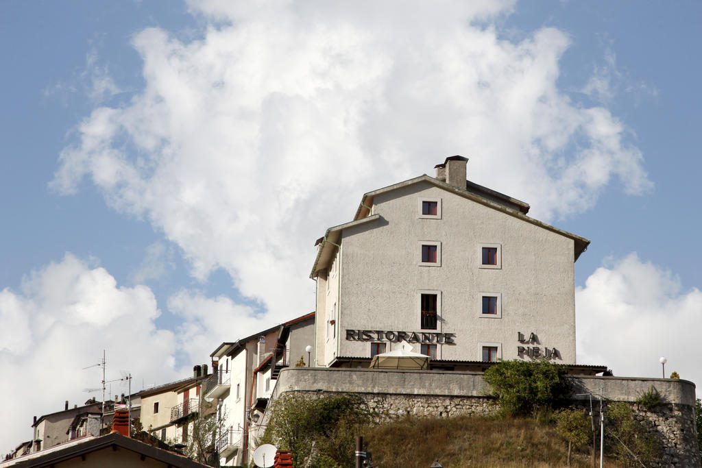 La Pieja Hotel Opi Exterior foto