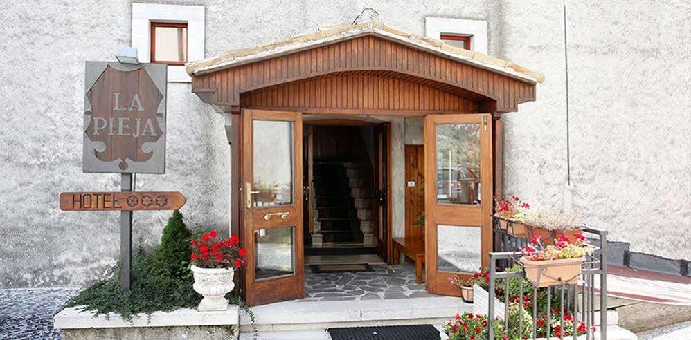 La Pieja Hotel Opi Exterior foto